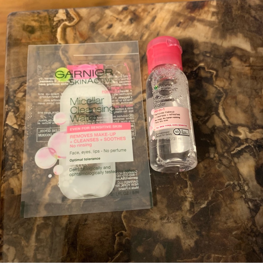 Garnier Skinactive Micellar Cleansing Water All-in-1 travel set